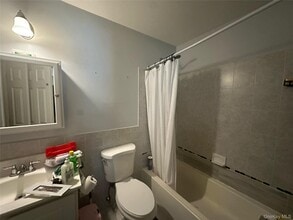 440 Highland Ave in Mount Vernon, NY - Foto de edificio - Building Photo