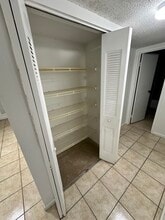 2980 Riverside Dr, Unit Foxwood hollow in Coral Springs, FL - Foto de edificio - Building Photo