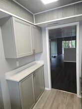 3592 Lake Bayshore Dr in Bradenton, FL - Building Photo - Building Photo