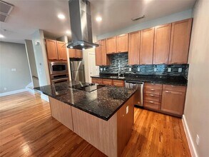 1606 Hadley St in Houston, TX - Building Photo - Building Photo