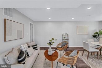 1049 Marton St in Laurel, MD - Building Photo - Building Photo