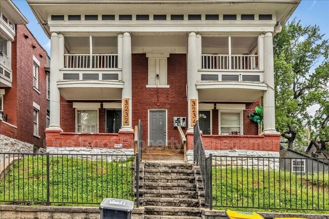 3224-3226 E 8th St in Kansas City, MO - Building Photo - Building Photo