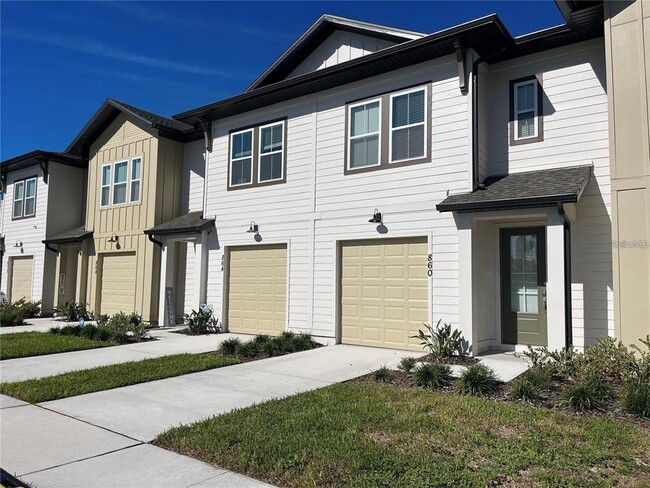 property at 860 Longboat Dr