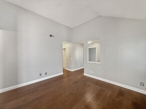 811 Windward Ln in Carlsbad, CA - Building Photo - Building Photo