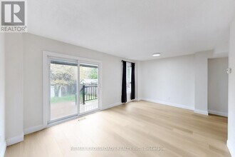 59 Sorrell Crescent in Markham, ON - Building Photo - Building Photo