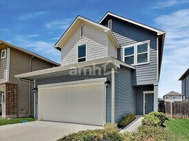 2725 Wolfcreek in New Braunfels, TX - Building Photo