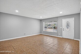 7815 Jaguar Dr in Jacksonville, FL - Building Photo - Building Photo