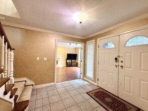 1805-148A 148a St in Surrey, BC - Building Photo - Building Photo