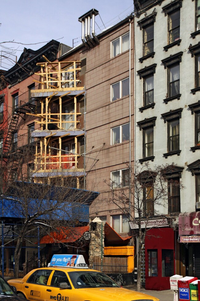 79 St Marks Pl in New York, NY - Building Photo - Building Photo