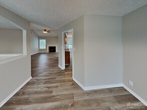 1387 Constitution Dr in Clarksville, TN - Building Photo - Building Photo