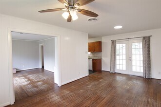 6915 Edgemoor Dr in Houston, TX - Building Photo - Building Photo