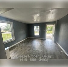 523 E Vine St in Lima, OH - Building Photo - Building Photo