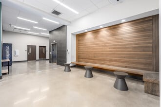 Walbrook Mill Apartments in Baltimore, MD - Foto de edificio - Interior Photo