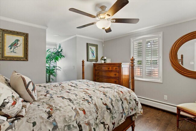 1 Patricia Ln in Saratoga Springs, NY - Foto de edificio - Building Photo