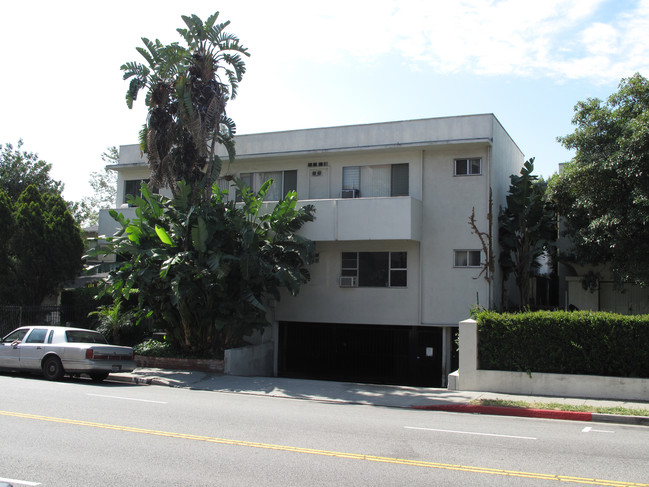 7512 Fountain Ave in West Hollywood, CA - Building Photo - Building Photo