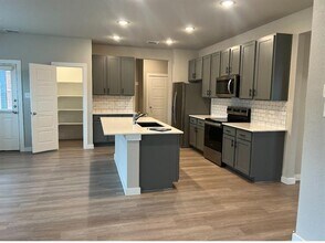 6616 Babylon Blvd in Fort Worth, TX - Building Photo - Building Photo