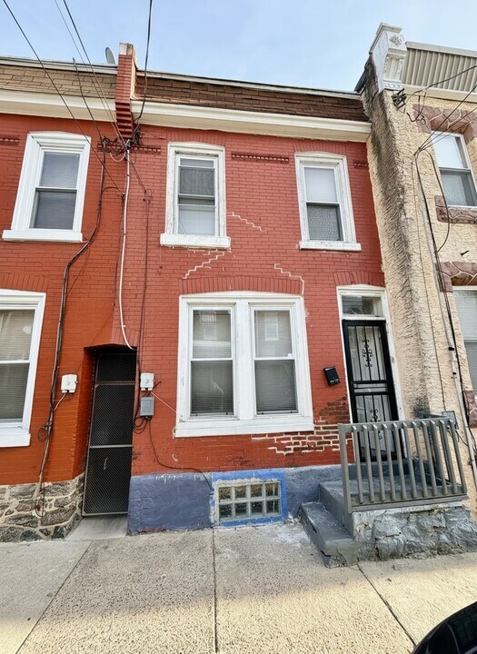 88 E Garfield St in Philadelphia, PA - Building Photo