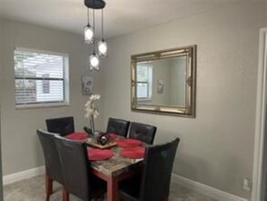 1630 NW 13th Ct in Fort Lauderdale, FL - Building Photo - Building Photo