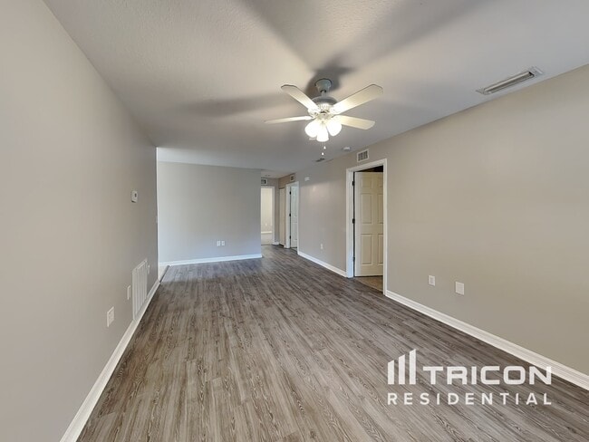 3560 Central Ave in Sarasota, FL - Building Photo - Building Photo