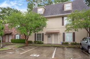 2405 Brightside Dr in Baton Rouge, LA - Building Photo