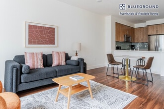 388 E Evelyn Ave in Sunnyvale, CA - Building Photo - Building Photo