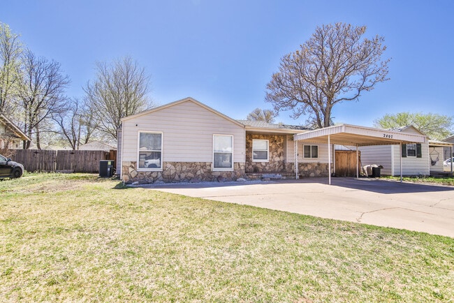 property at 2407 32nd St