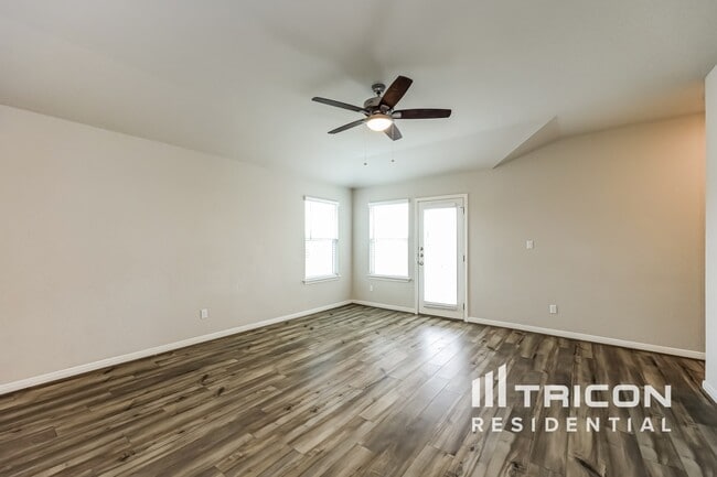 5540 Shasta Pl in Saint Hedwig, TX - Building Photo - Building Photo