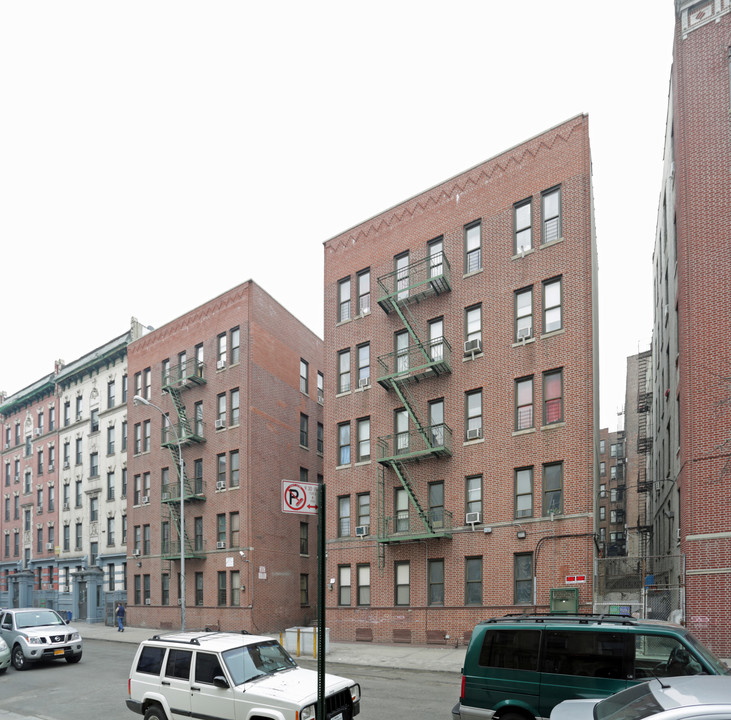 2609 Briggs in Bronx, NY - Building Photo