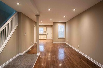 57 Francis St in Hamilton, ON - Building Photo - Building Photo