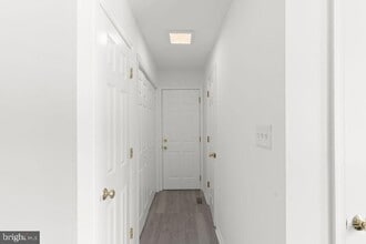 6129 Franconia Station Ln in Alexandria, VA - Building Photo - Building Photo