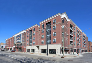 Statehouse Highline in Columbus, OH - Foto de edificio - Building Photo