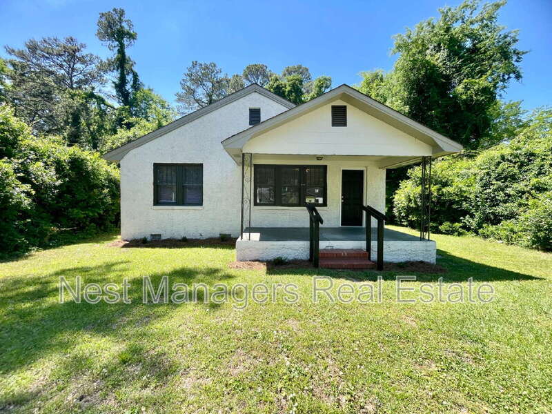 218 Sedberry St in Fayetteville, NC - Building Photo