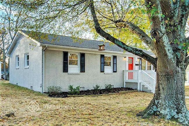 90 Hillcrest Ave SE in Concord, NC - Building Photo - Building Photo