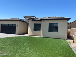 6824 N 14th St in Phoenix, AZ - Building Photo - Building Photo