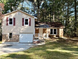 5478 Rocky Pine Dr in Stonecrest, GA - Building Photo