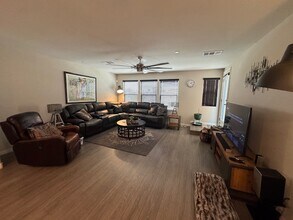 62 Morning Mimosa Ct in Henderson, NV - Building Photo - Building Photo