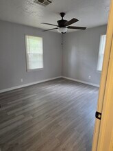 1516 NW Hoover Ave in Lawton, OK - Building Photo - Building Photo