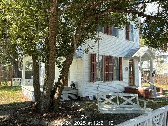 215 Dodge St in Palatka, FL - Building Photo - Building Photo