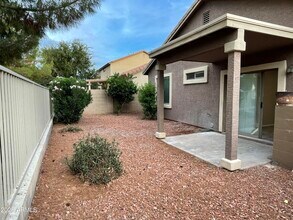 1999 S Swan Dr in Gilbert, AZ - Building Photo - Building Photo