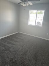 109 Makayla Ave, Unit #3 in Grand Island, NE - Foto de edificio - Building Photo