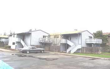 Kimberly Court in Beaverton, OR - Building Photo - Building Photo