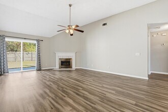 10 Chamois Ct in Pooler, GA - Building Photo - Building Photo