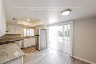 16227 N 43rd Dr in Glendale, AZ - Building Photo - Building Photo