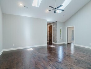 2007 S Dixieland Rd in Rogers, AR - Building Photo - Building Photo