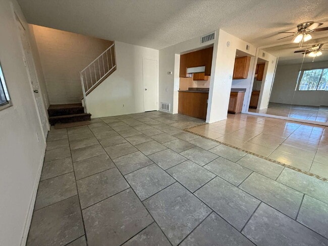 3947 W Wonderview Rd in Phoenix, AZ - Building Photo - Building Photo