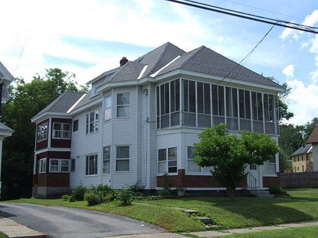 89 West St in Gloversville, NY - Building Photo - Building Photo