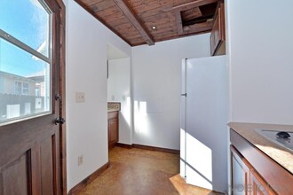 9388 Lightwave Ave in San Diego, CA - Building Photo - Building Photo