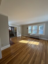 80 Lake St in Boston, MA - Foto de edificio - Building Photo