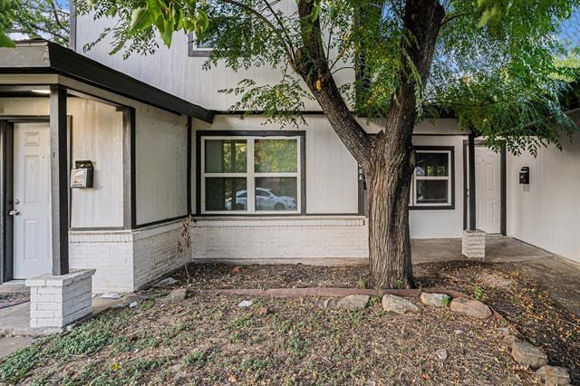 property at 408 Dawson Cir