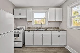 2905 Glendale Ave in Pittsburgh, PA - Building Photo - Building Photo